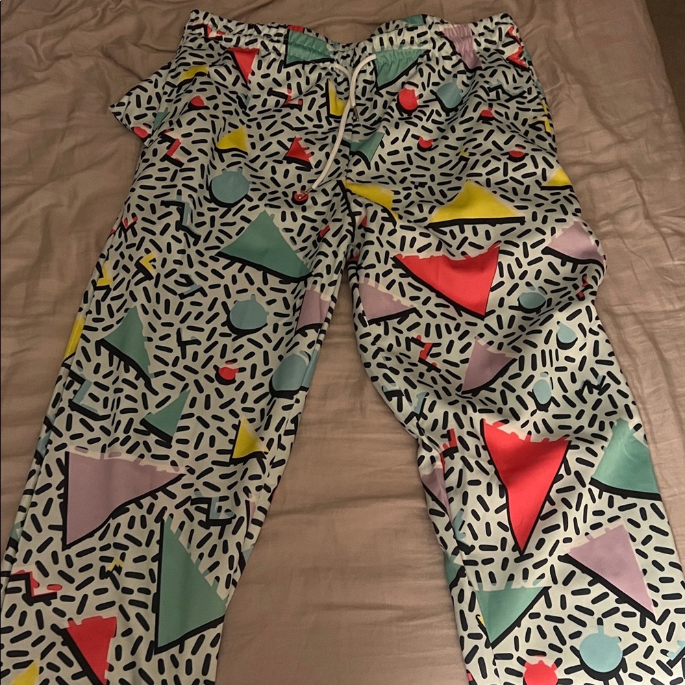 Colorful Geometric Pattern Tracksuit - Picture 3 of 3